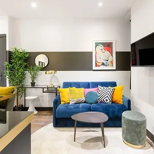 Guestready - Magnifique Studio Near Eiffel Tower , Paris França